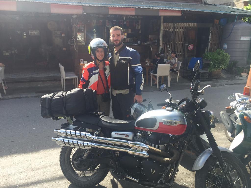 Noom Guesthouse Lop Buri Dış mekan fotoğraf