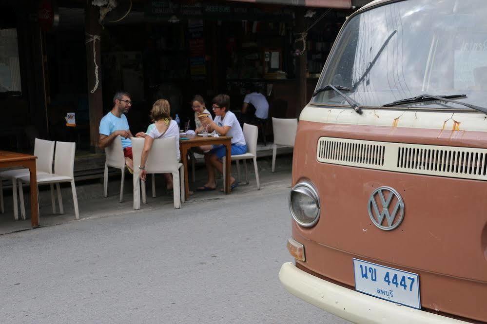 Noom Guesthouse Lop Buri Dış mekan fotoğraf