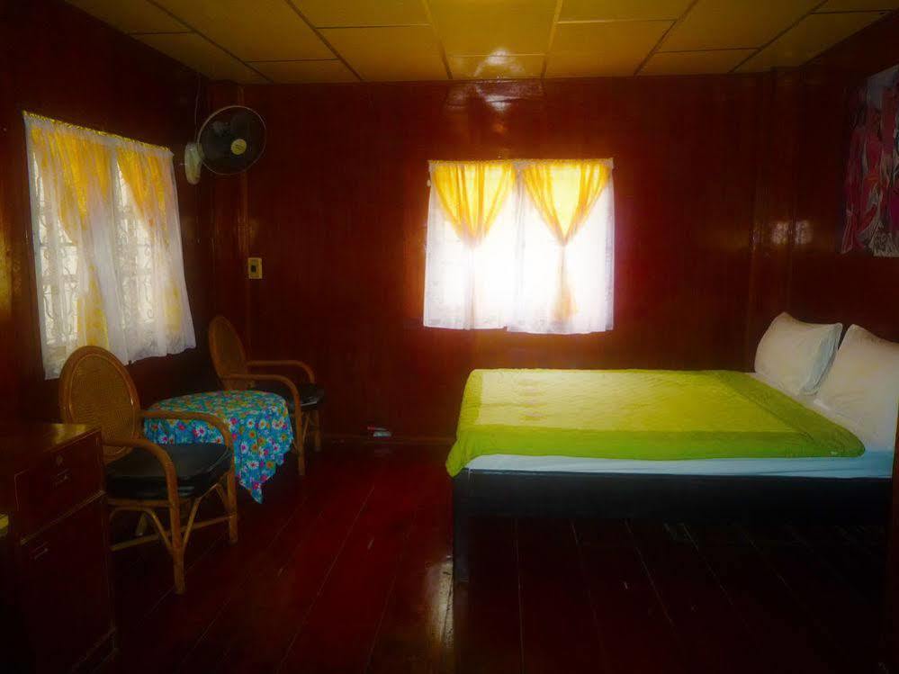 Noom Guesthouse Lop Buri Dış mekan fotoğraf
